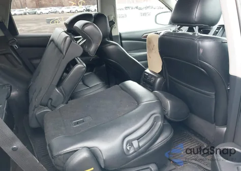 2016 Nissan Pathfinder Sl from USA, damaged, VIN 5N1AR2MM6GC609956